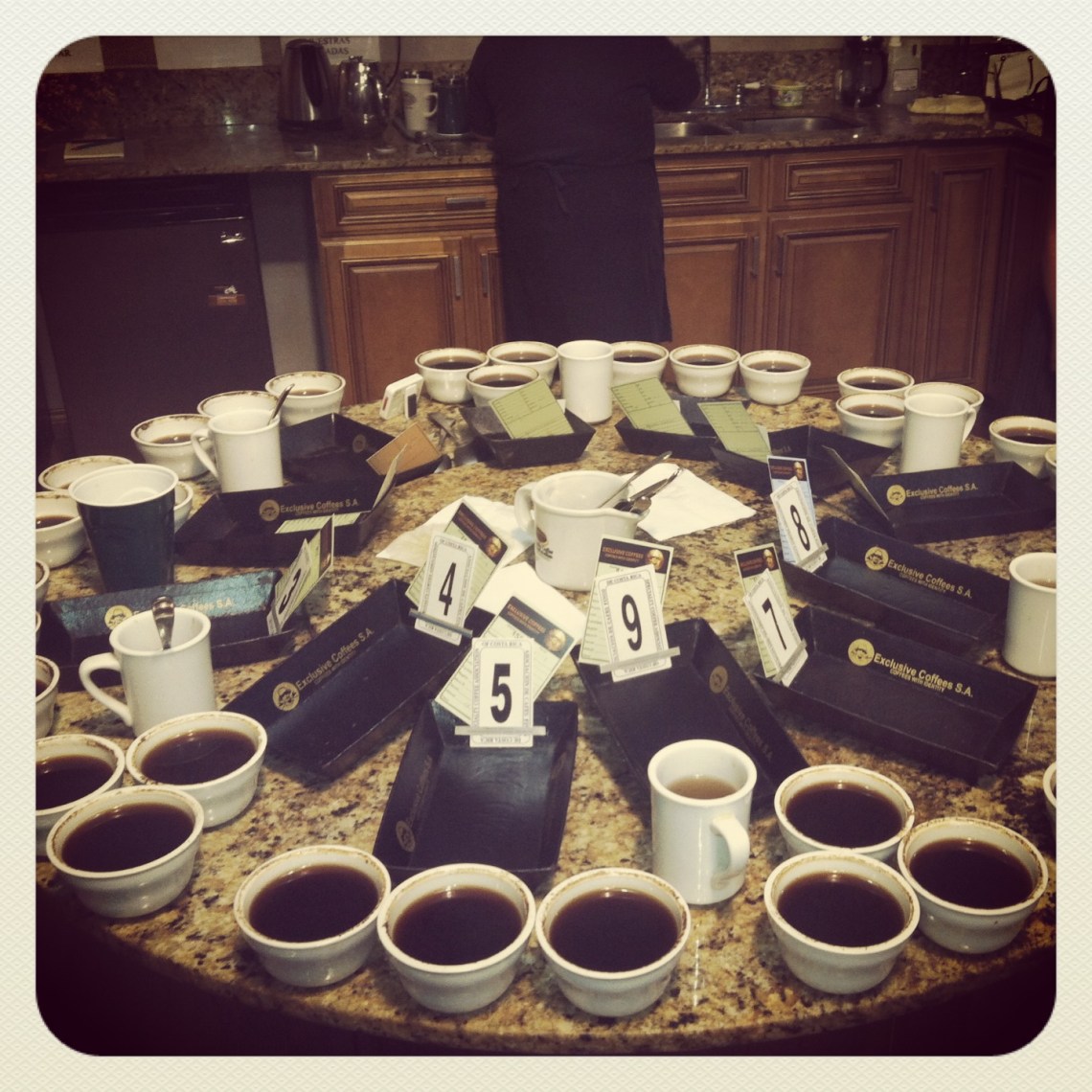 Exclusive (familiar) cupping